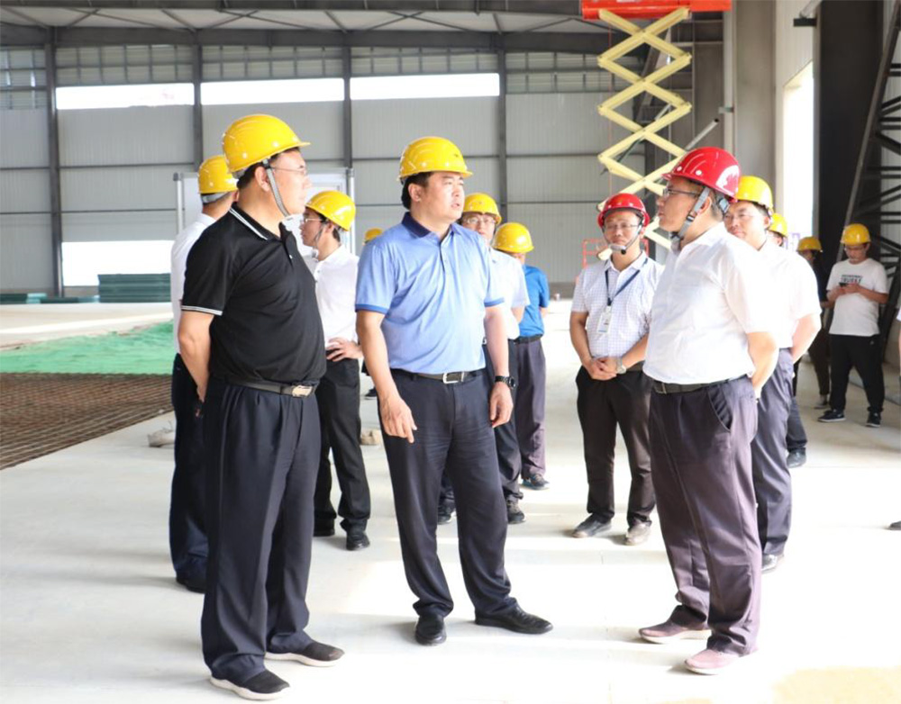 關(guān)于市領(lǐng)導(dǎo)到秦皇島精工綠筑開展項目建設(shè)和 安全生產(chǎn)工作的調(diào)研活動的簡報(圖2)